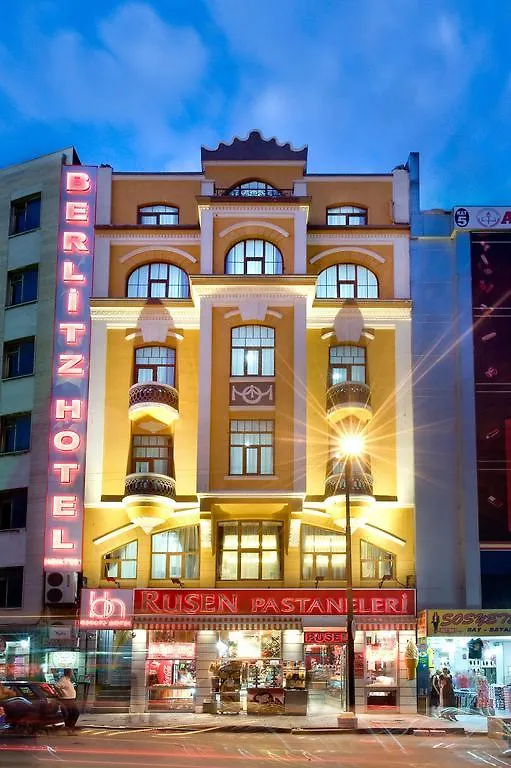 Berlitz Hotel location